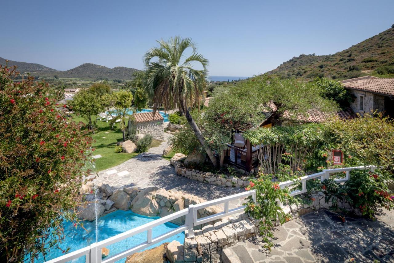 Cruccuris Resort - Adults Only Villasimius Eksteriør billede